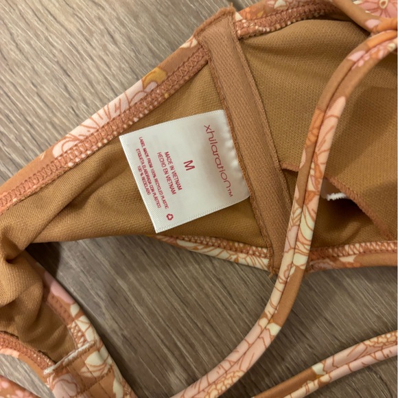 Bikini top bundle - Picture 3 of 12